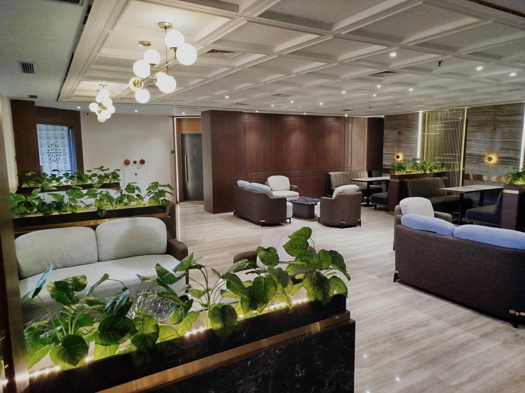 The Sun Hotel Sidoarjo Dış mekan fotoğraf