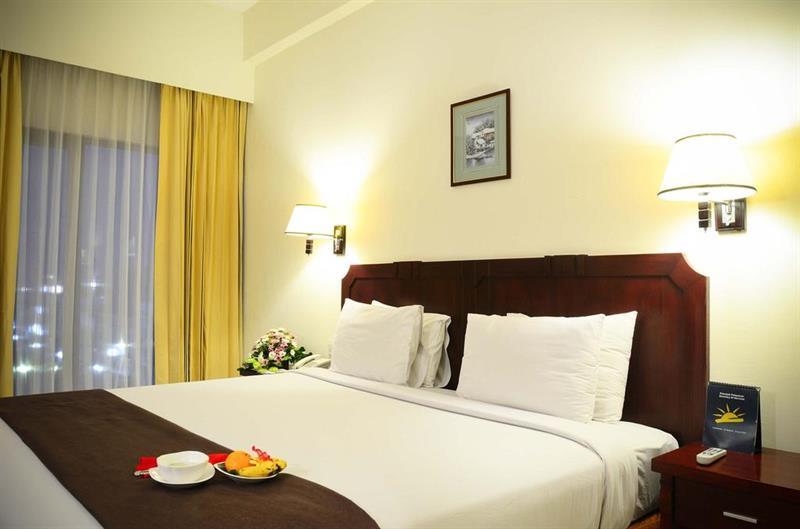 The Sun Hotel Sidoarjo Dış mekan fotoğraf